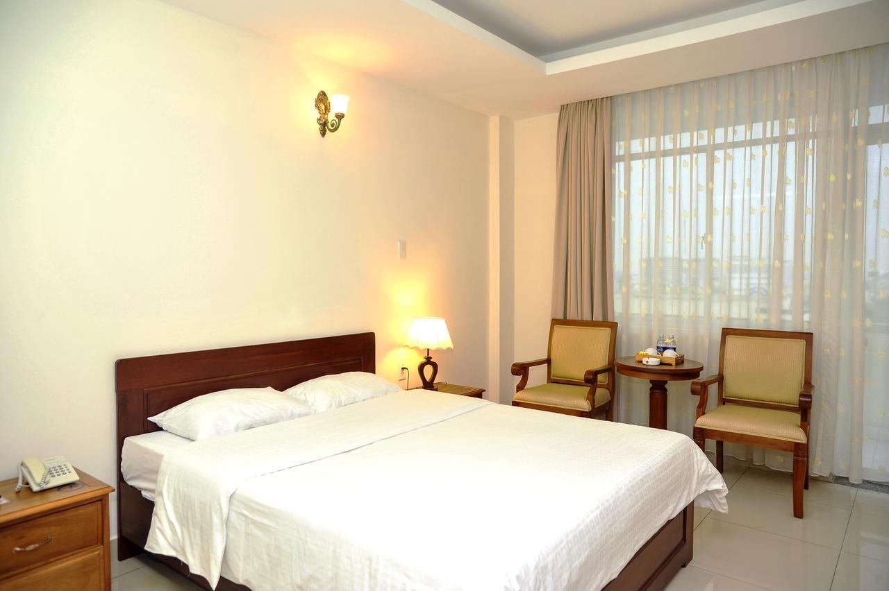 Tan Son Nhat Saigon Hotel Ho Chi Minh City Exterior photo