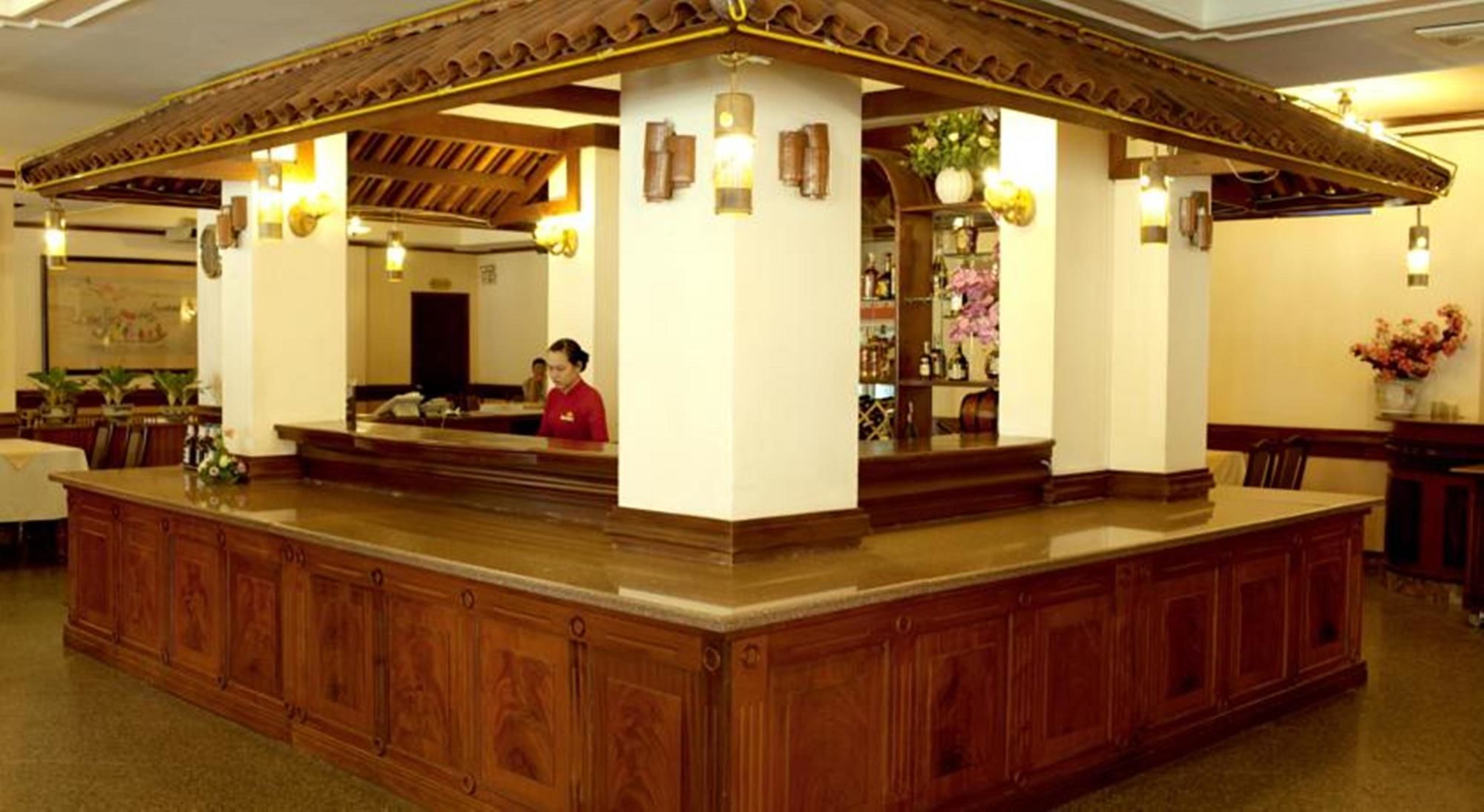 Tan Son Nhat Saigon Hotel Ho Chi Minh City Exterior photo
