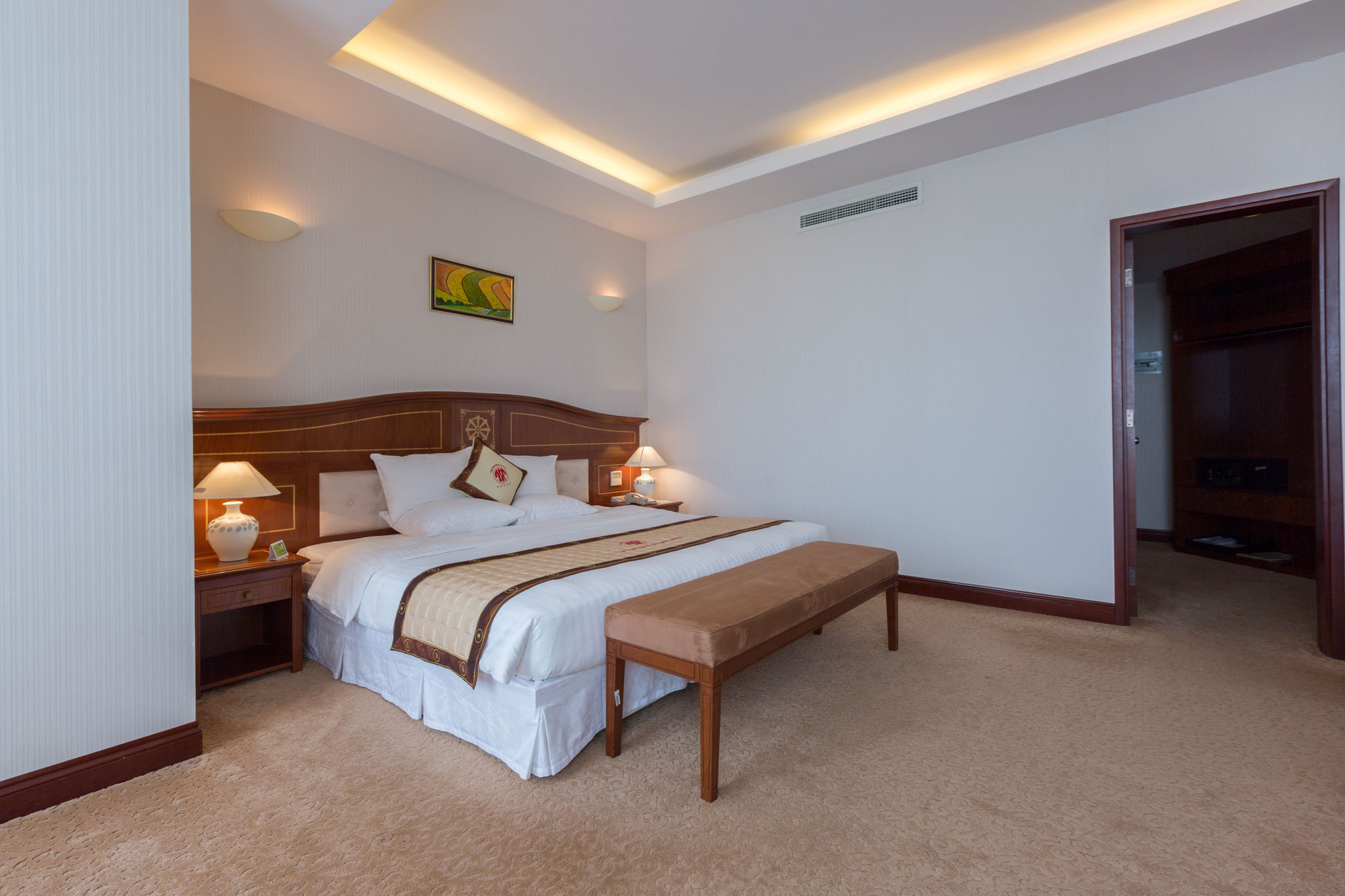 Tan Son Nhat Saigon Hotel Ho Chi Minh City Exterior photo